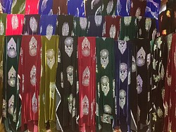 رخت فروشی قاری زیارت گل (غیور)