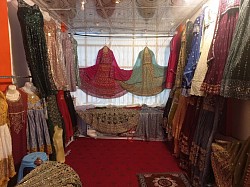 تگاب نوی رخت فروشی