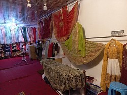 تگاب نوی رخت فروشی