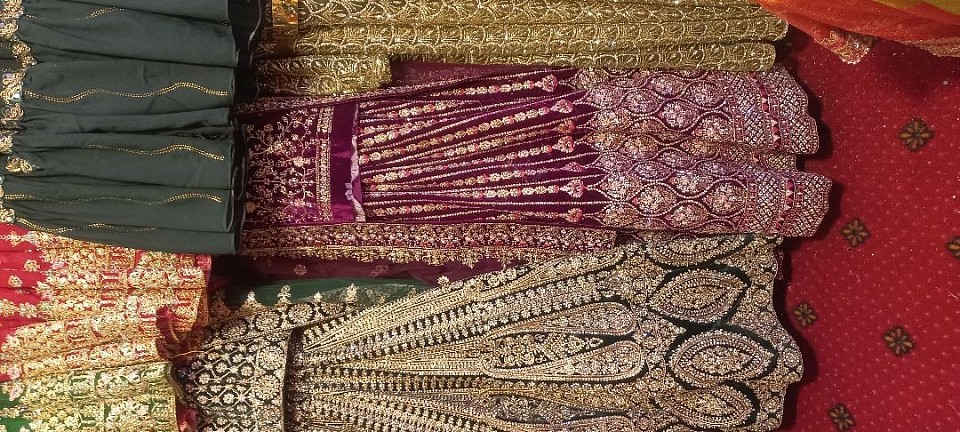 تگاب ولسوالی تعمیر بازار