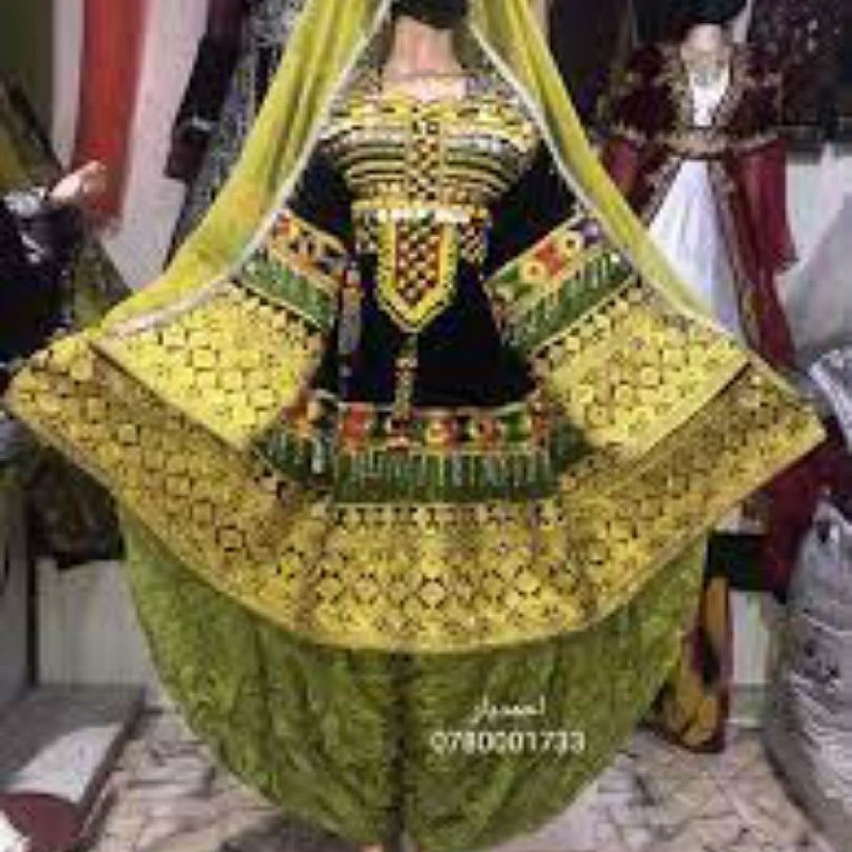 دلته هررقم مردانه اوزنانه رختونه په ارزانه بيعه ترلاسه كولاي شي